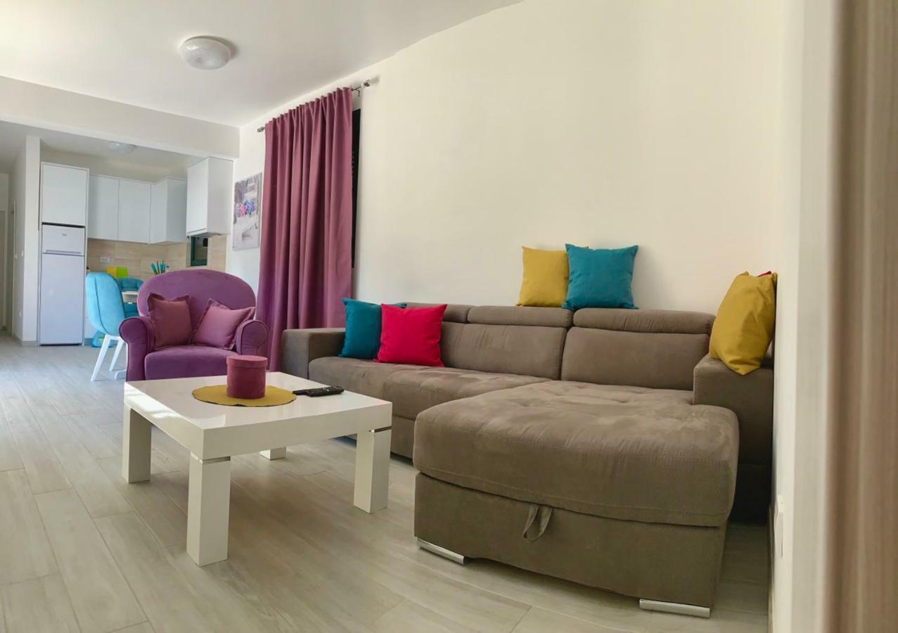 Absolute Apartman โกตอร์ ภายนอก รูปภาพ