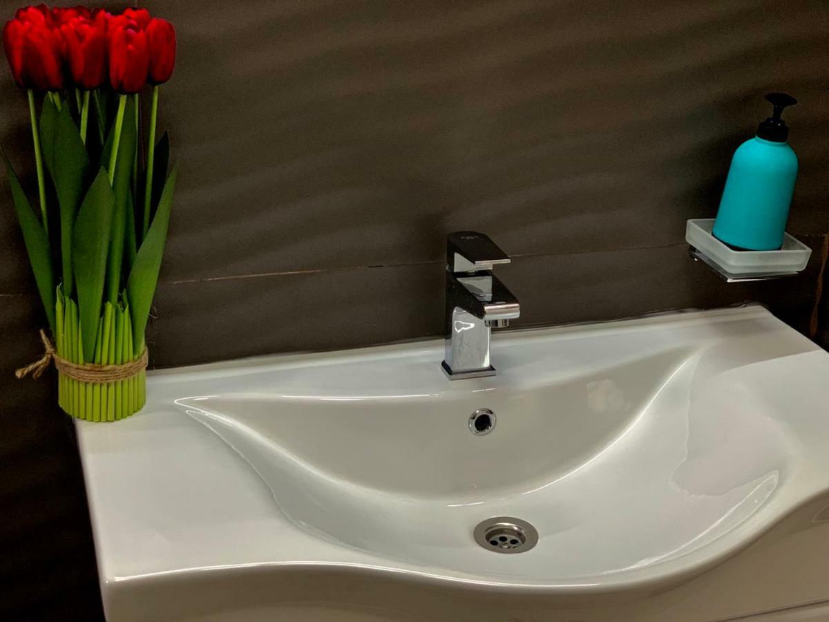 Absolute Apartman โกตอร์ ภายนอก รูปภาพ
